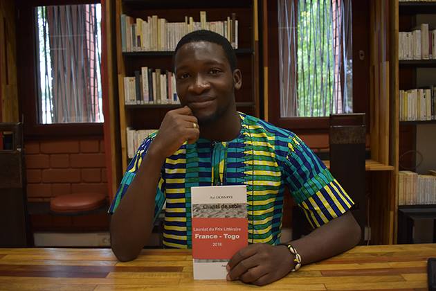 À la rencontre du jeune écrivain Togolais Ayi R. Dossavi-Alipoeh